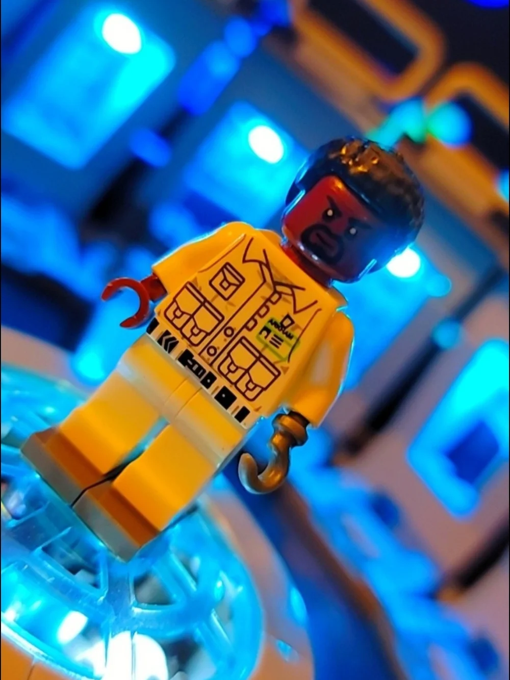 Batman Aaron Cash Minifigure Lego Compatible